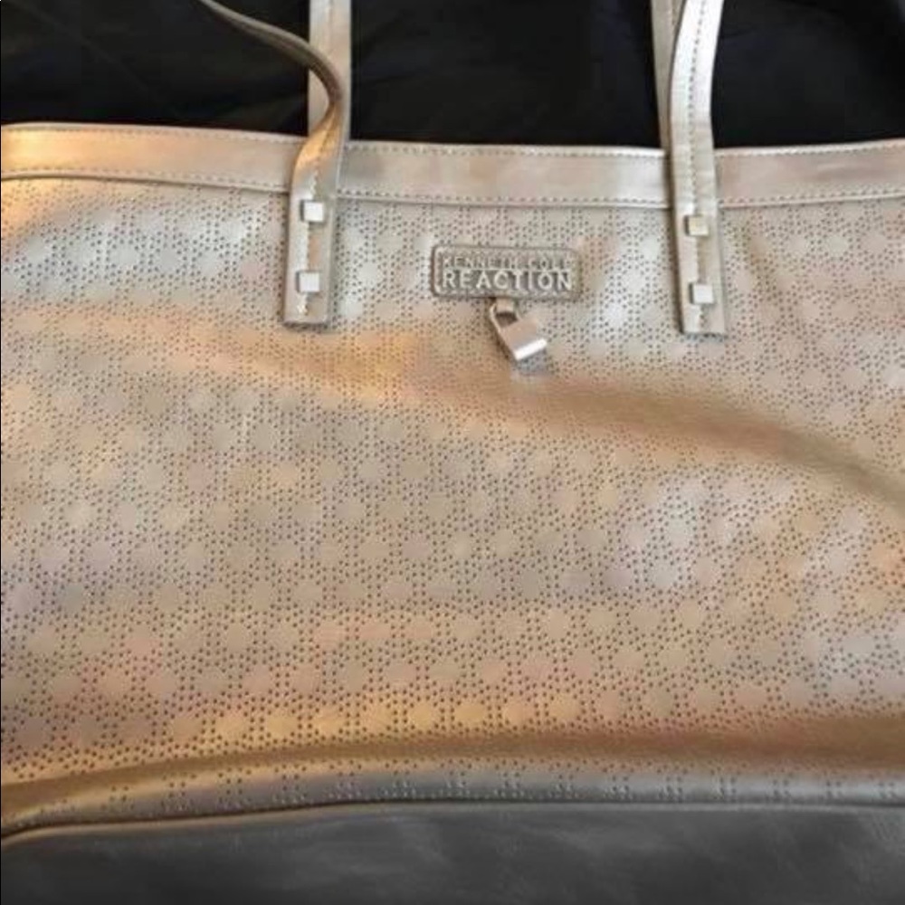 Kenneth Cole purse